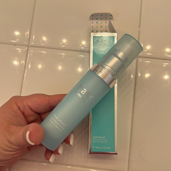 NEW Kate Somerville HydraKate Recharging Serum with Hyaluronic Acid - Picture 6 of 7